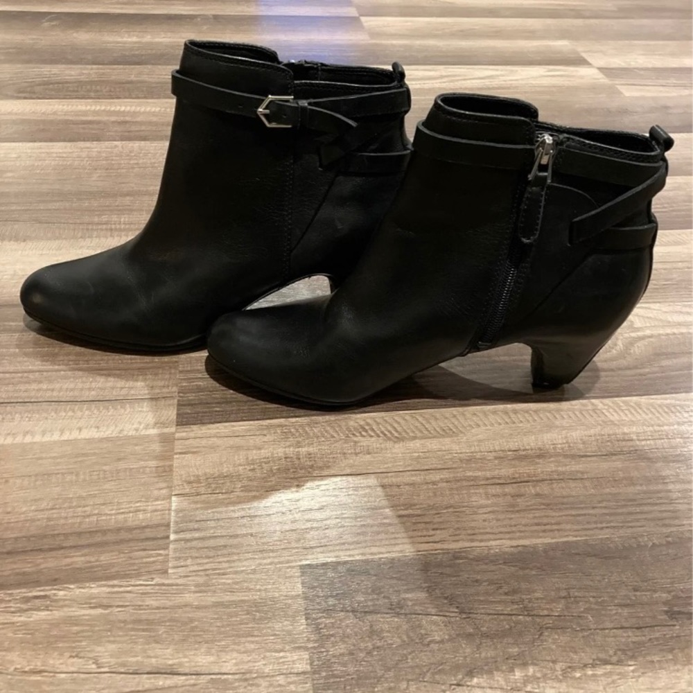 Ankle boots